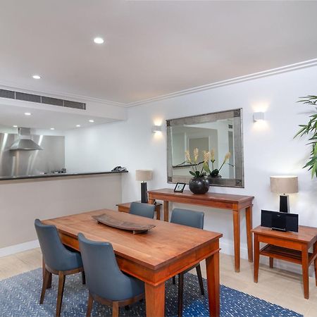Mandalay Luxury Beachfront Apartments Port Douglas Kültér fotó