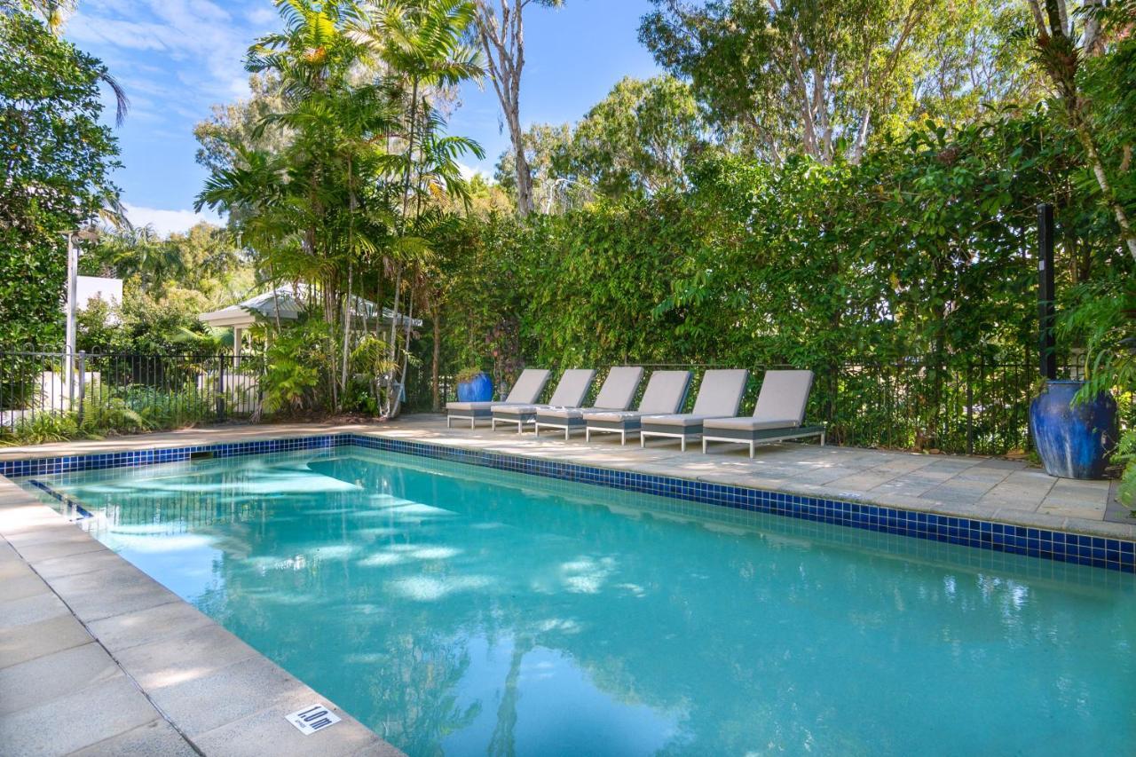 Mandalay Luxury Beachfront Apartments Port Douglas Kültér fotó