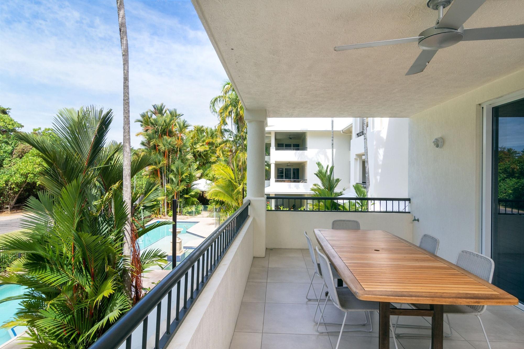 Mandalay Luxury Beachfront Apartments Port Douglas Kültér fotó