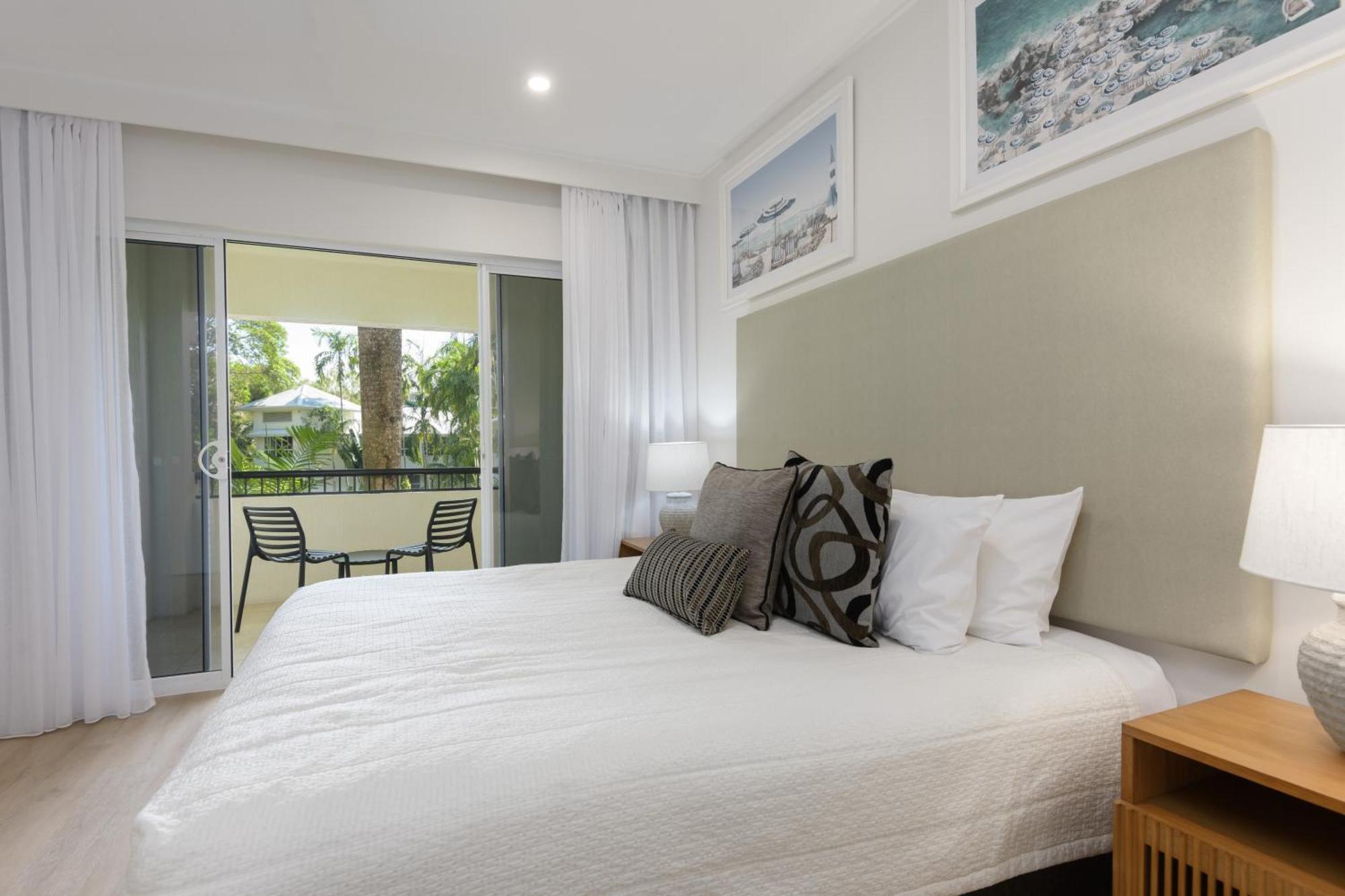 Mandalay Luxury Beachfront Apartments Port Douglas Kültér fotó