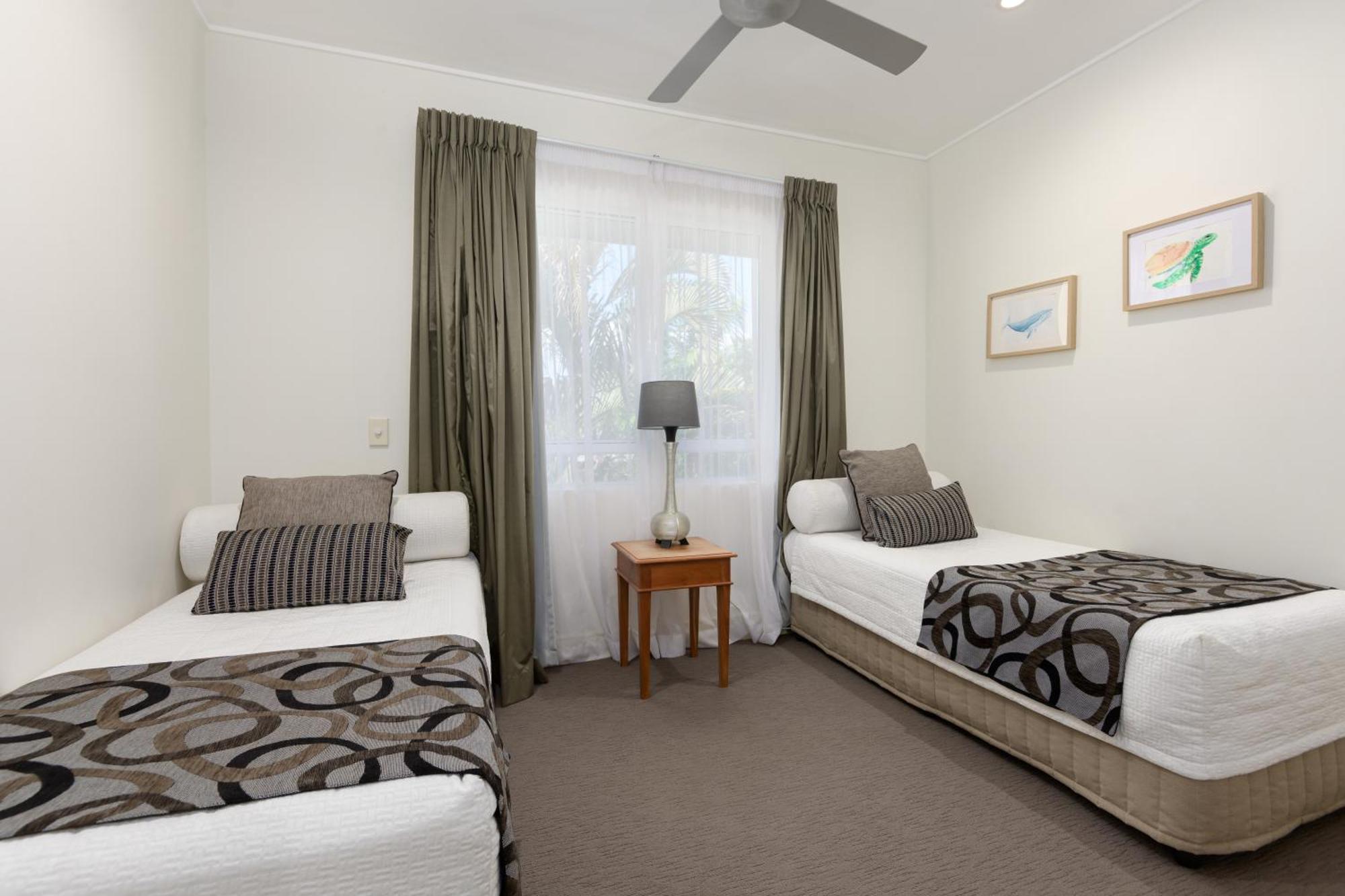 Mandalay Luxury Beachfront Apartments Port Douglas Kültér fotó