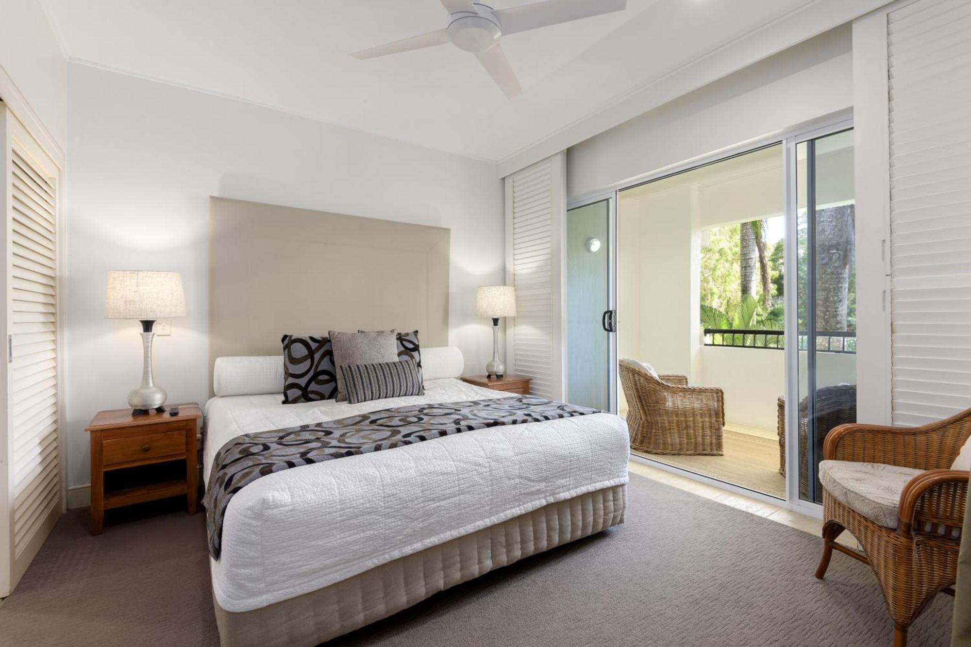 Mandalay Luxury Beachfront Apartments Port Douglas Kültér fotó