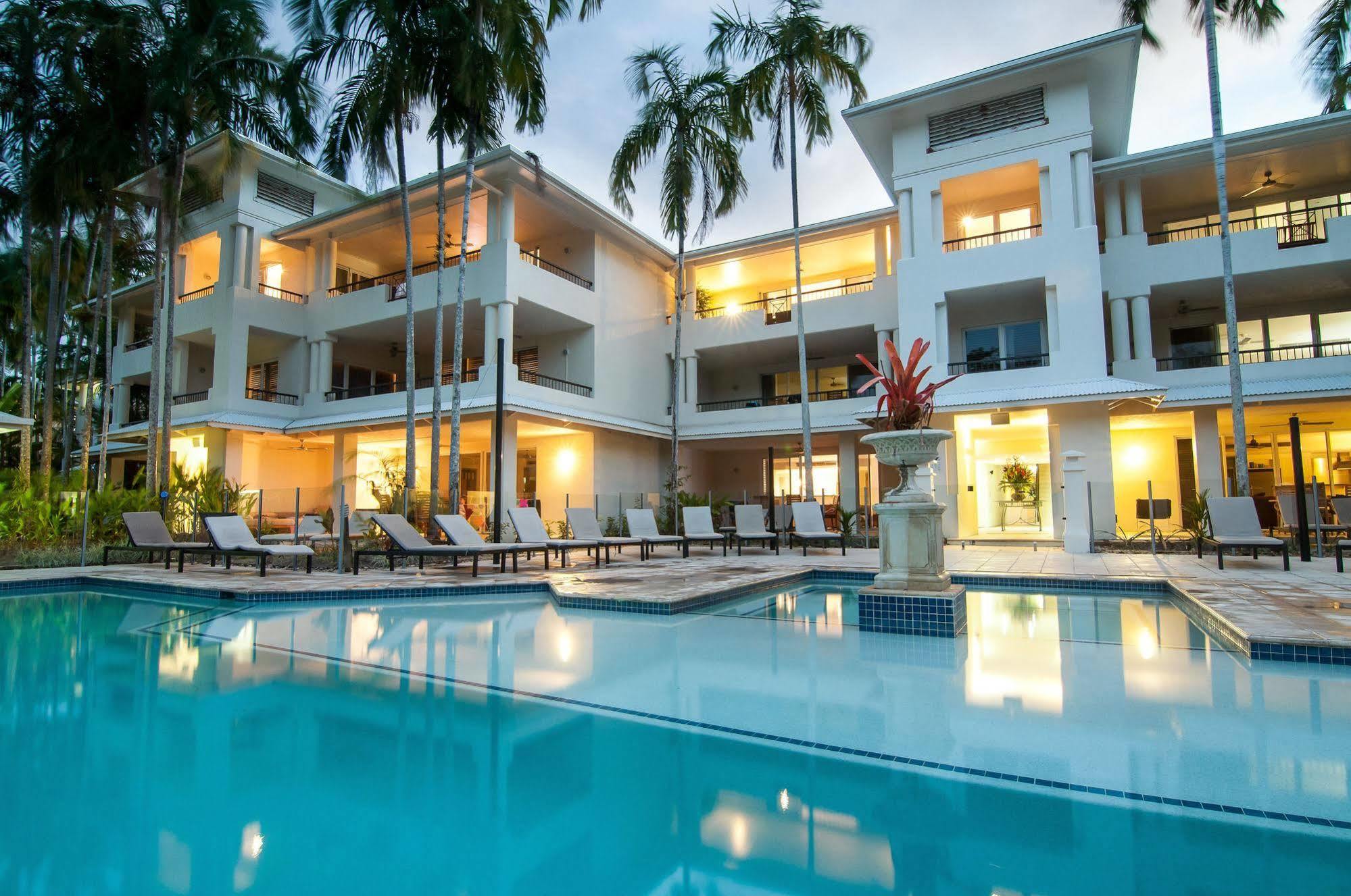 Mandalay Luxury Beachfront Apartments Port Douglas Kültér fotó